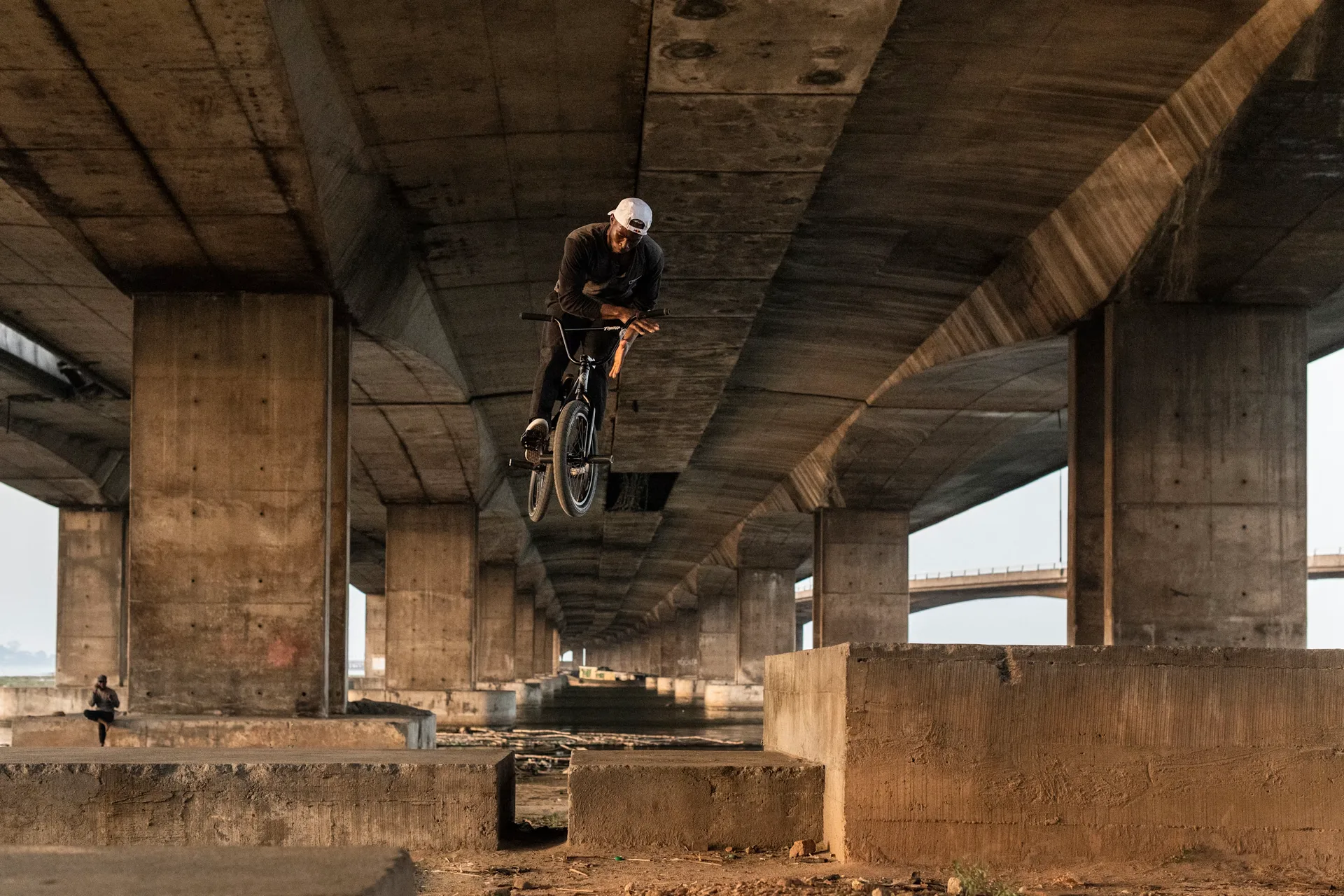 Red Bull Encouraged 2 — Bridge ride Nigeria